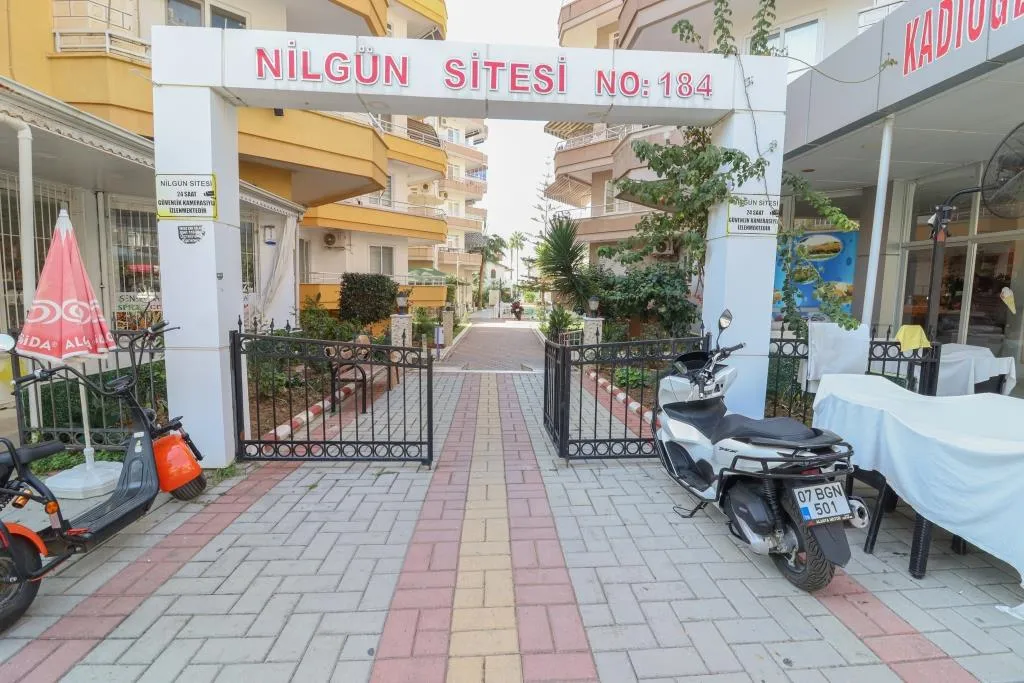 NİLGÜN APARTMANI 2+1 EŞYALI