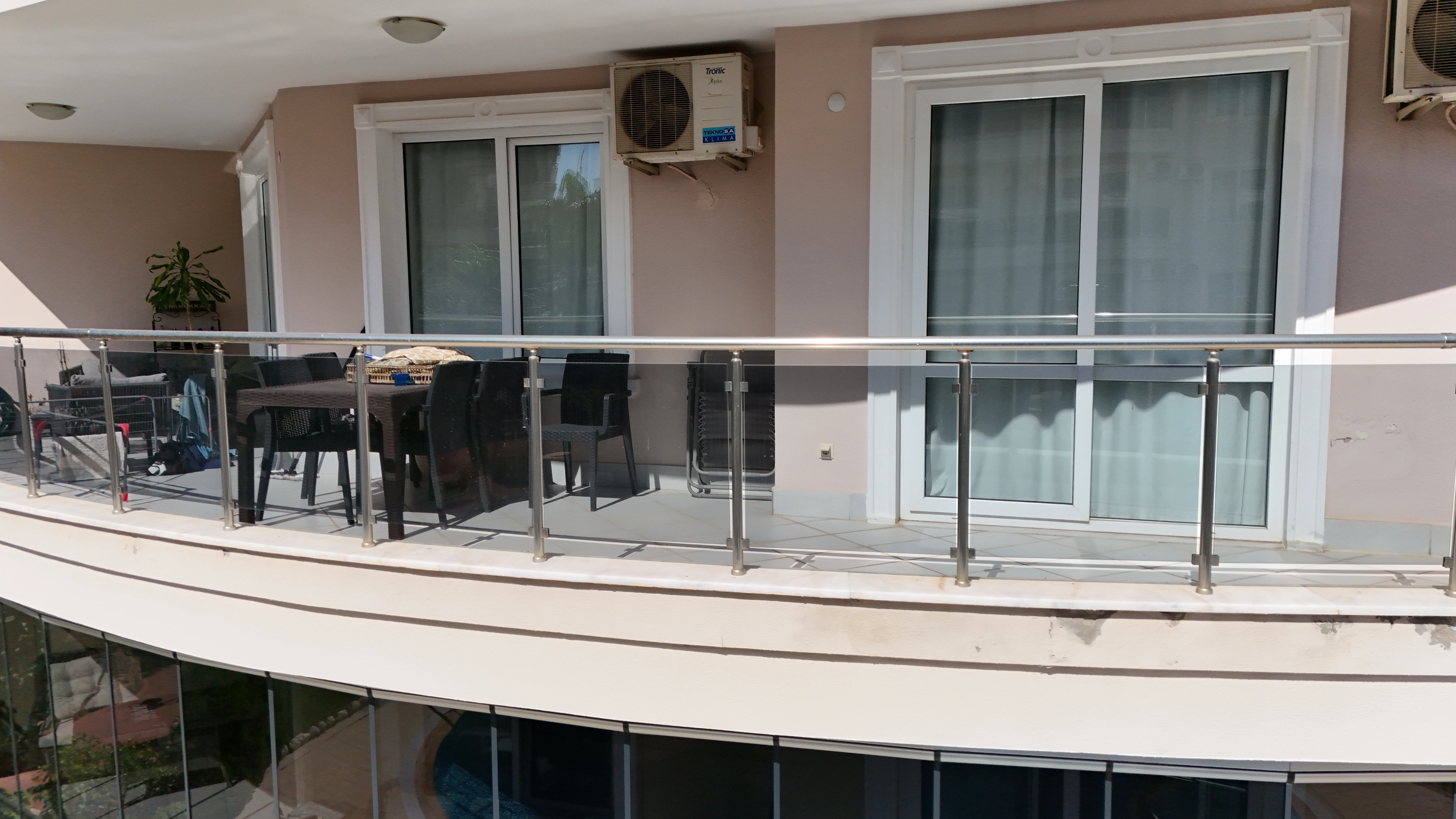Alanya'da Doğa Manzaralı Huzurlu 3+1 Kiralık Daire
