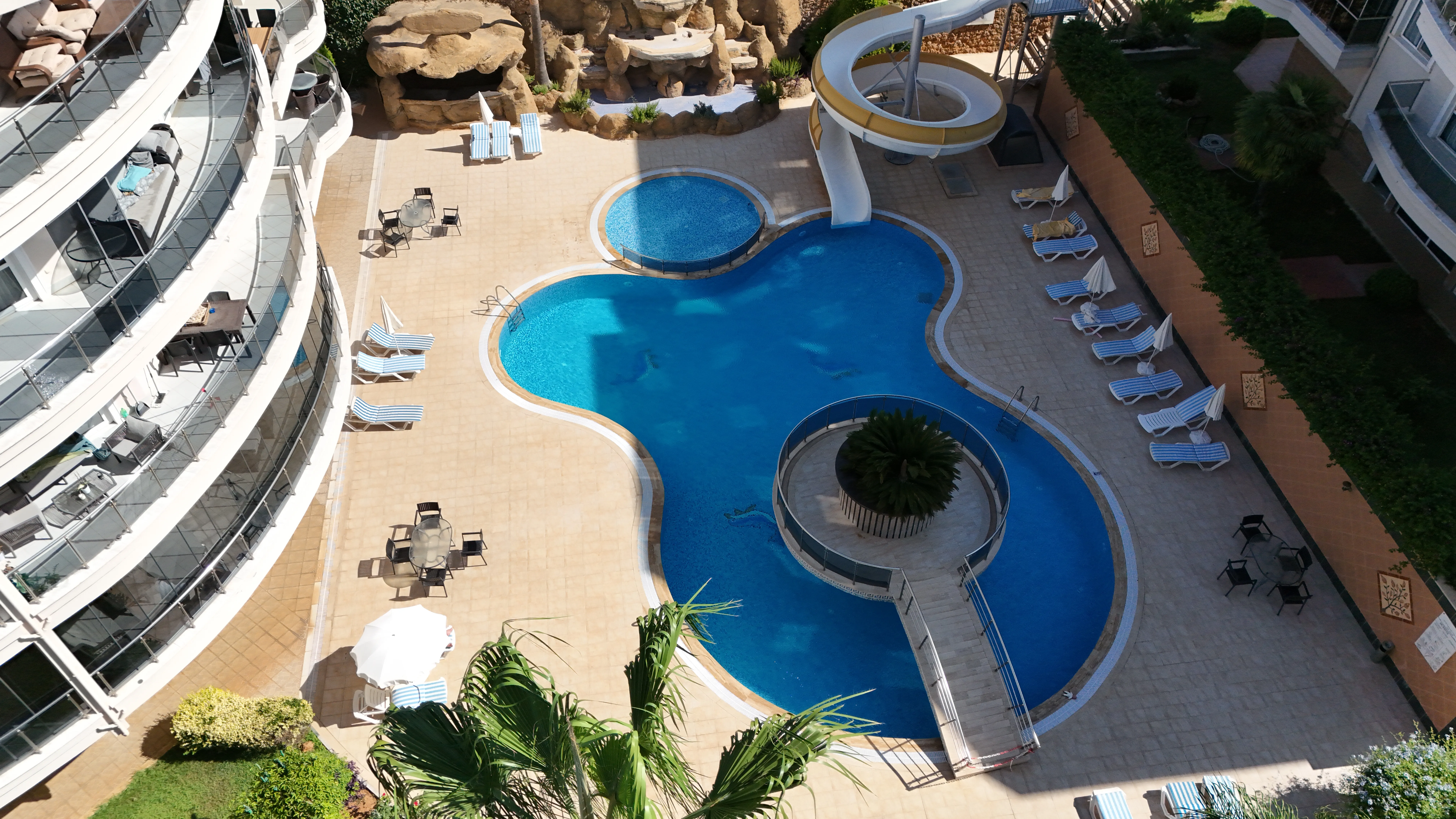 Alanya'da Doğa Manzaralı Huzurlu 3+1 Kiralık Daire - Görsel 2